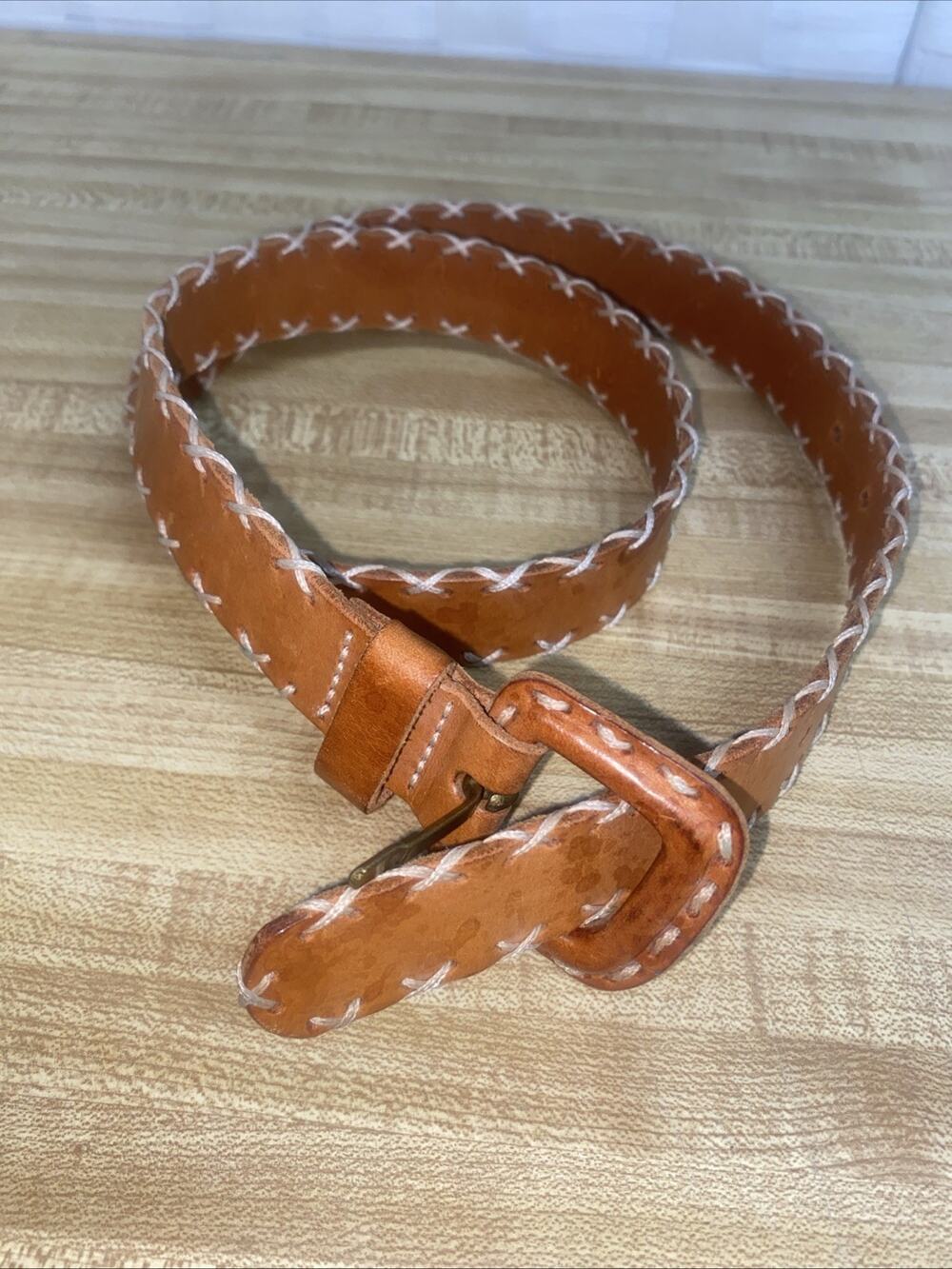 Copper Key Brown Leather Belt White Stitching On Edges Brass Buckle Sz 32